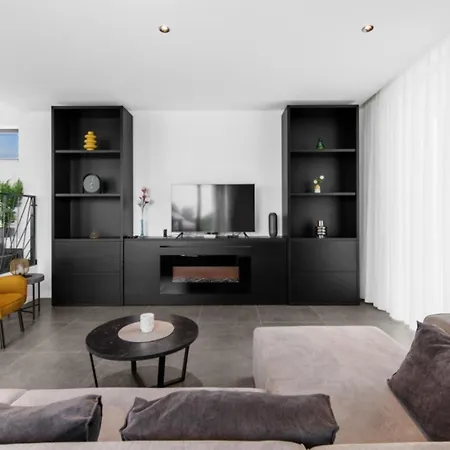 Nura Villa Kaštelir