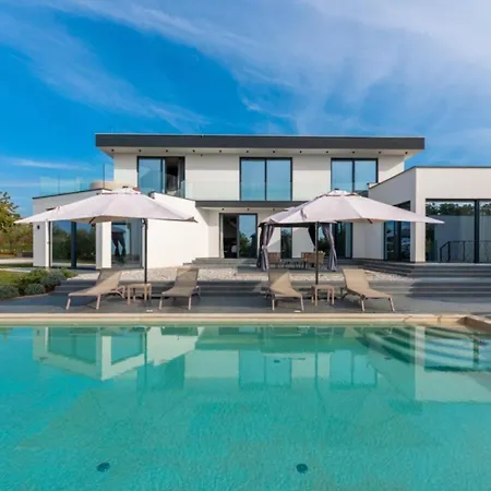 Villa Nura *