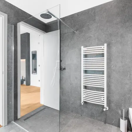 Nura Вилла Каштелир